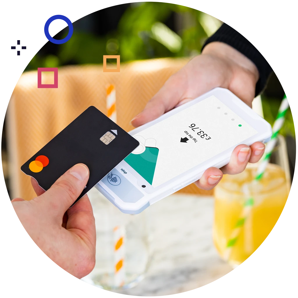 pointOne Go - person using a mastercard to pay using a handheld scanner